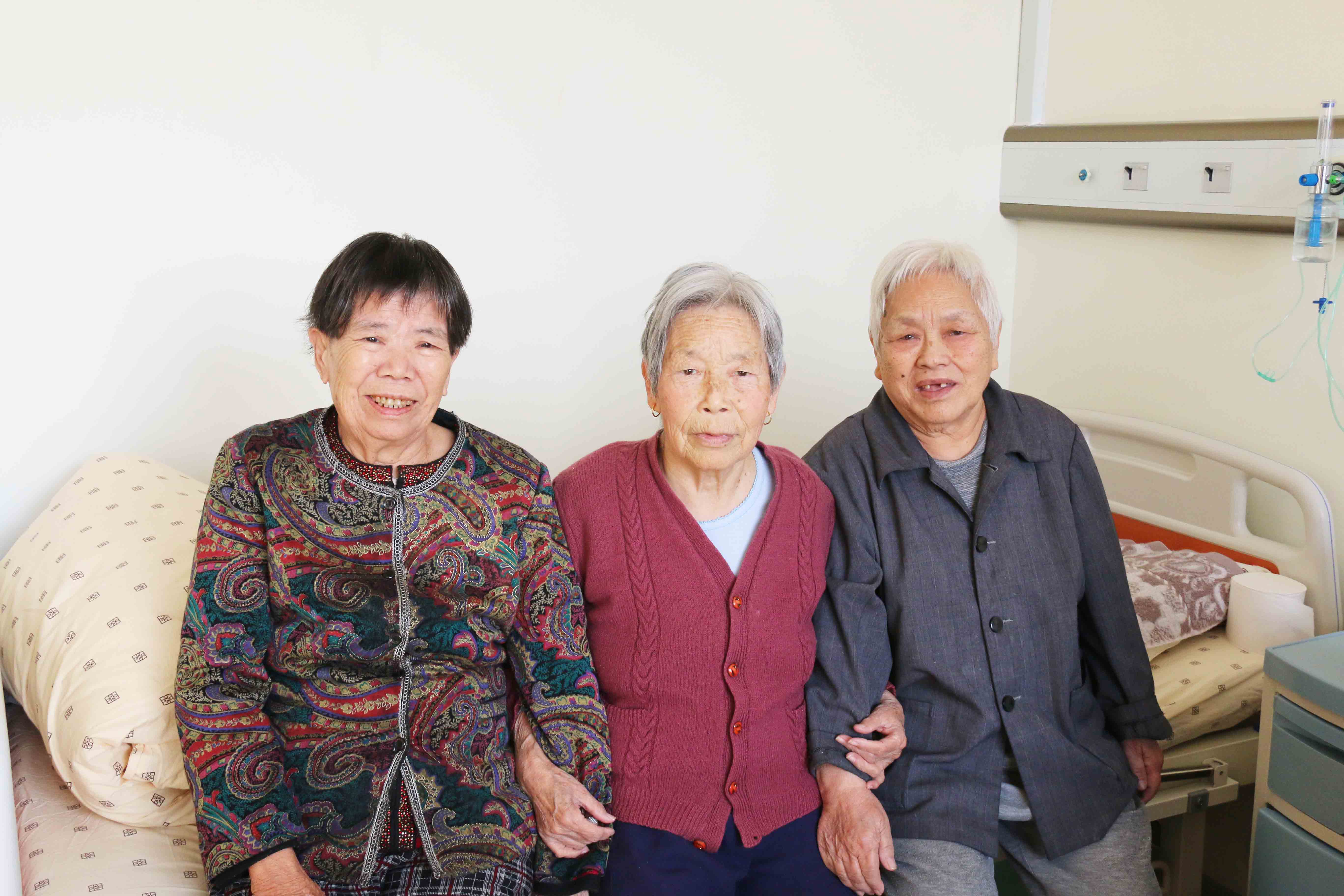 青岛医养结合养老院一览表，青岛高端养老院